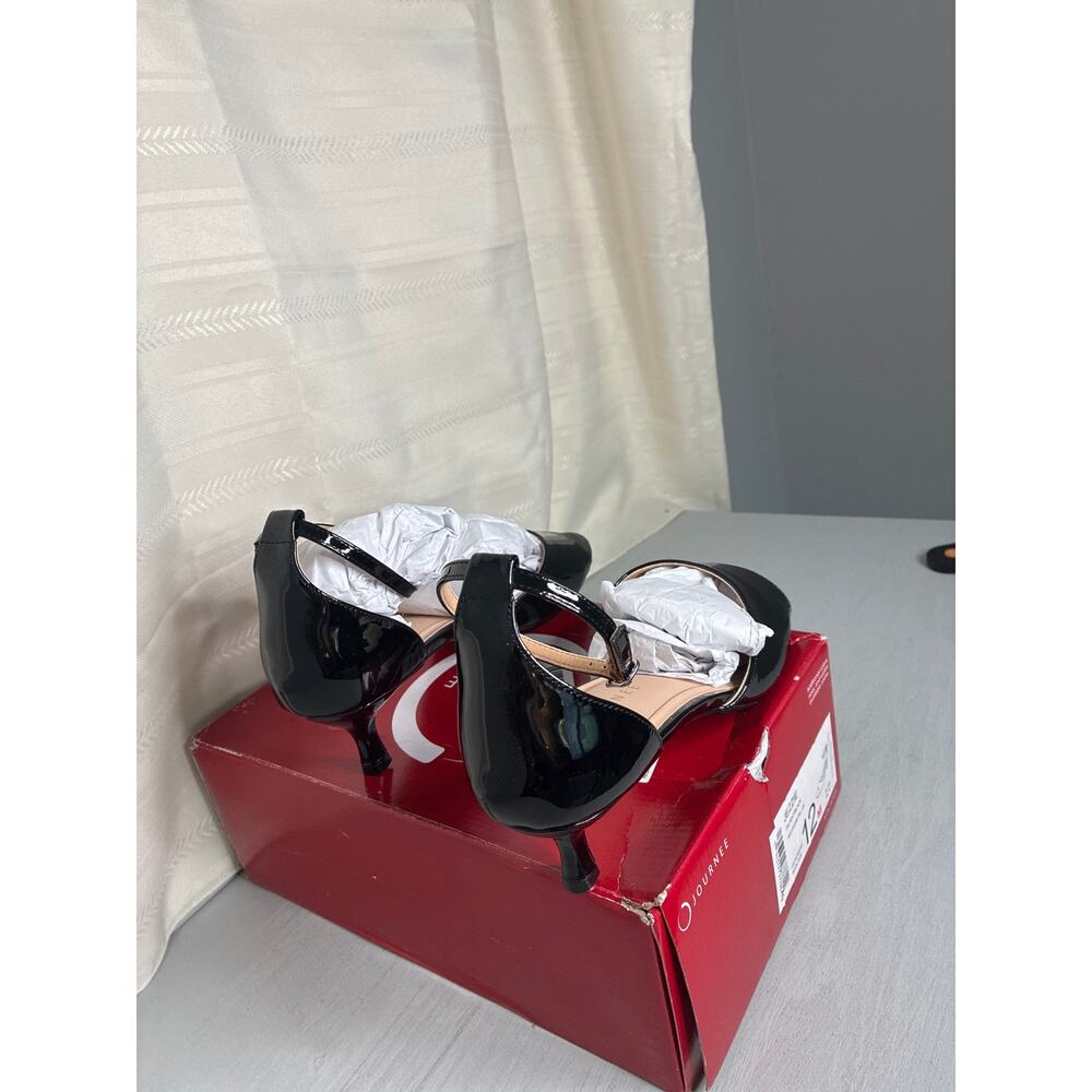 Journee Collection Jezzie Kitten Heel Sandals Black Womens Size 12M - Picture 6 of 14